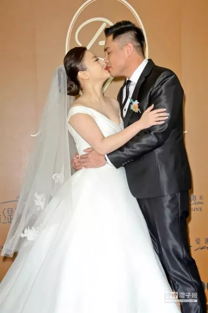 結婚4年流產2次 何嘉文為求子 燒金紙畫小